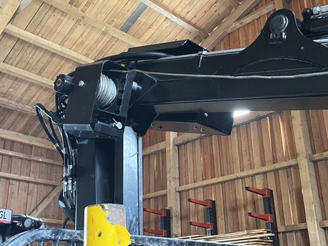 Kesla Forstanhänger 114H mit Fortskran 305T