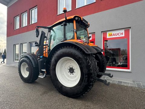 Valtra N175