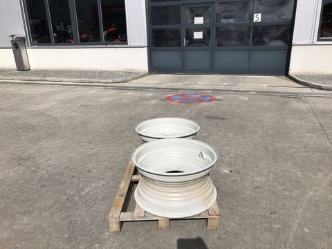 Sonstige Fixfelgen zu Valtra A4+A5 Serie