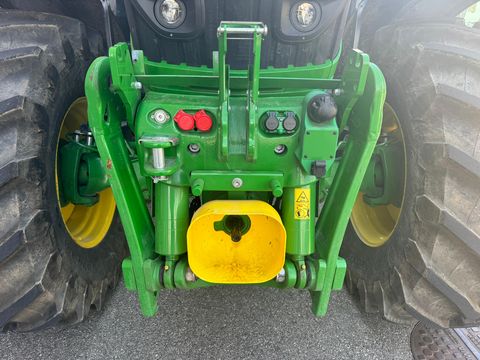 John Deere 6230R