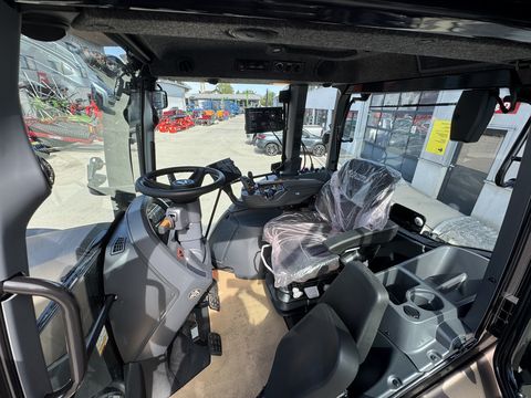 Valtra G135