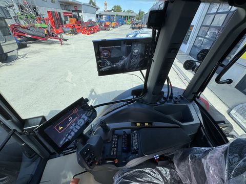 Valtra G135