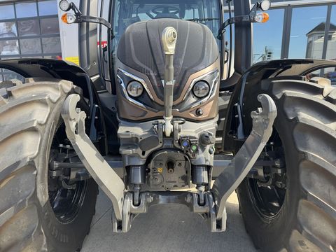 Valtra G135