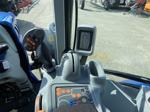 New Holland T5.120 Dynamic Command (Stage V)