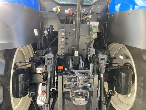 New Holland T5.120 Dynamic Command (Stage V)