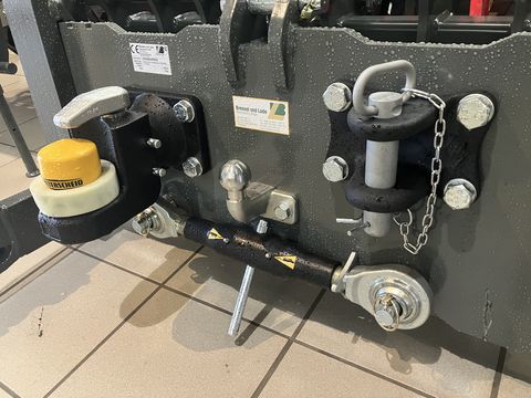 Bressel & Lade Adapter von Lader auf Dreipunkt
