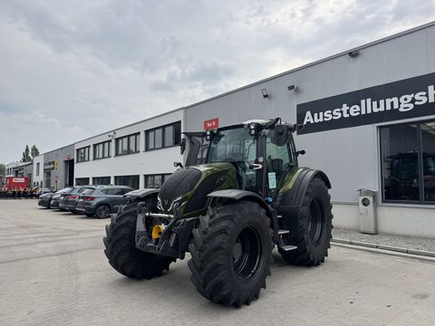 Valtra N175