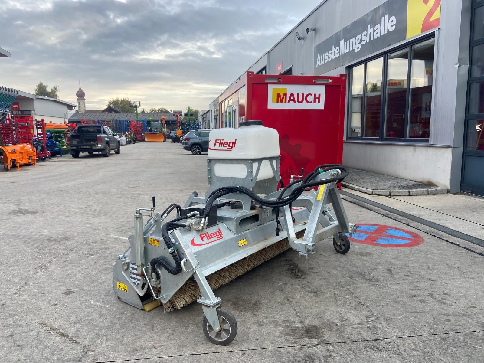 Fliegl Kehrmaschine 2300mm Dreipunkt Kat 2 2
