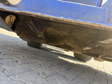 Iseki Frontmäher SF 310 mit Kabine & Schneeschild