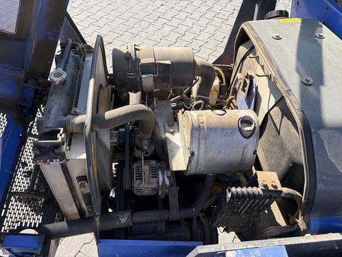 Iseki Frontmäher SF 310 mit Kabine & Schneeschild