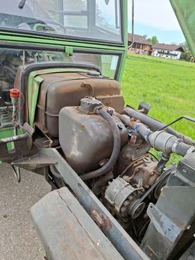 Sonstige Fendt 103LS mit Frontlader