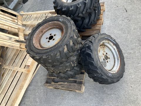 Sonstige 4x 27x8.50-15 BKT