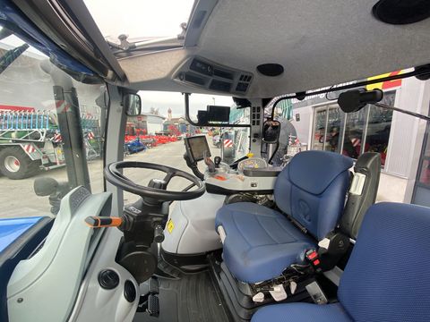 New Holland 6.145 Stage V Auto Command