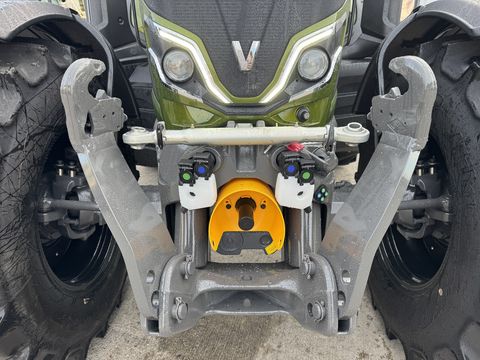 Valtra N175