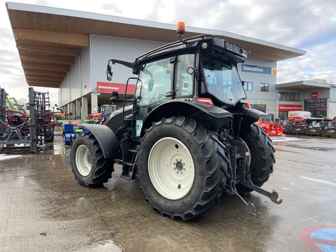 Valtra A 114