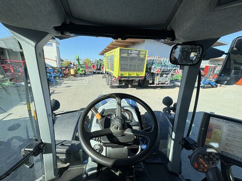 New Holland T5.110 Auto Command (Stage V)