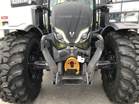 Valtra N175
