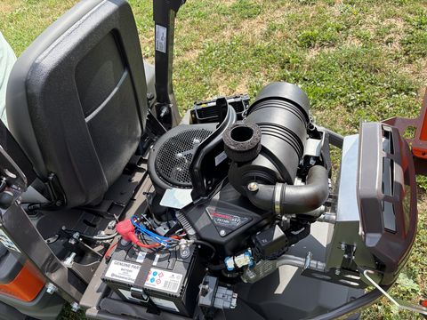 Husqvarna Rider P 524X EFI Allrad 137X Mähdeck Vorführer