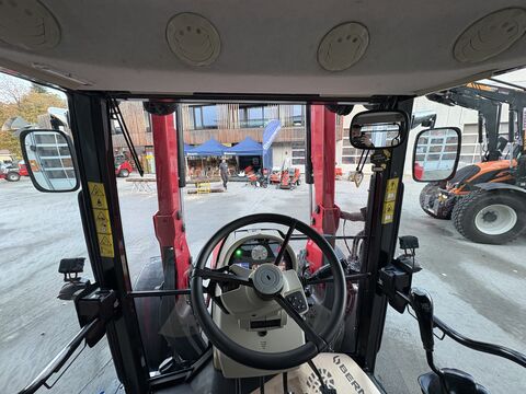 Massey Ferguson 5612 Dyna 6