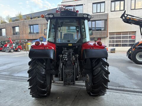 Massey Ferguson 5612 Dyna 6