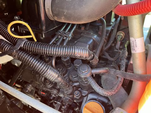 Gehl 340 mit Euroaufnahme hydraulisch