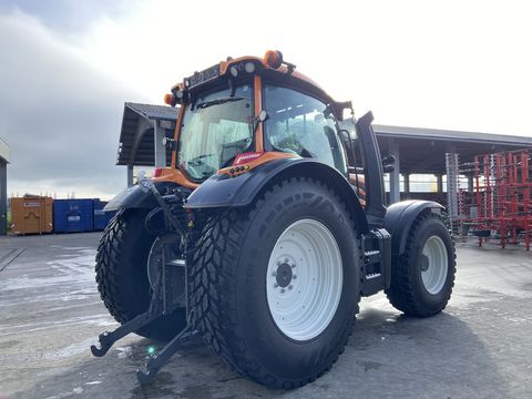 Valtra N175