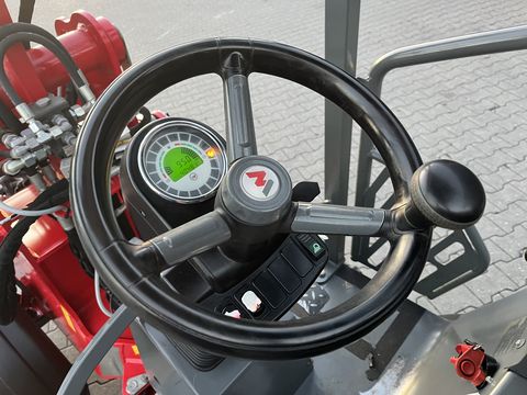 Weidemann 1350CX45 mit Mösl-Weidemann Aufnahme 30Km/h
