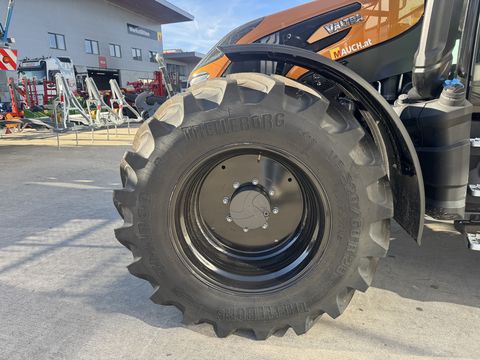 Valtra G135