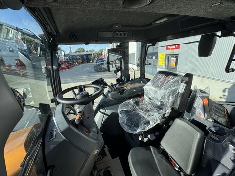 Valtra G135