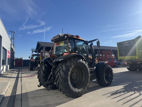 Valtra G135