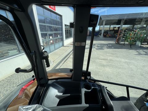 Valtra G135