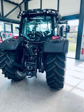 Valtra N175