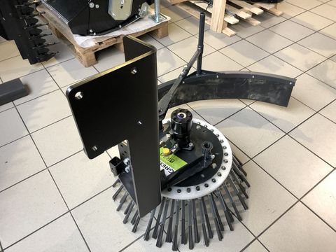 Greentec Wildkrautbürste BR 70