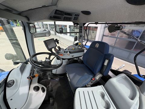 New Holland T6.180 Auto Command SideWinder II (Stage V)