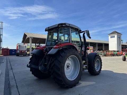 Massey Ferguson MF 5S.115