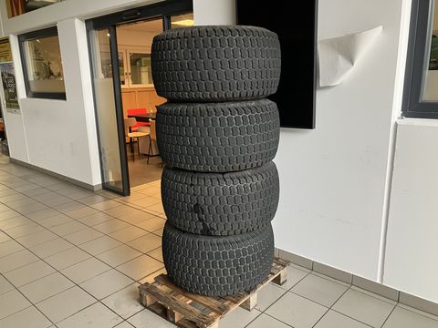 Sonstige 4x Kompletträder 400/50 ET-37 6L Rasenprofil