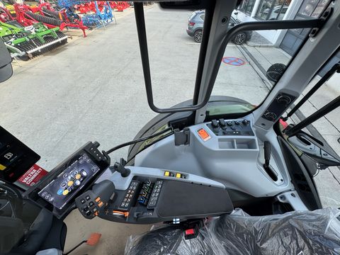 Valtra N175