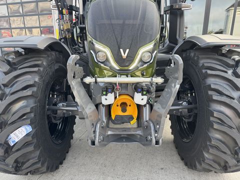 Valtra N175