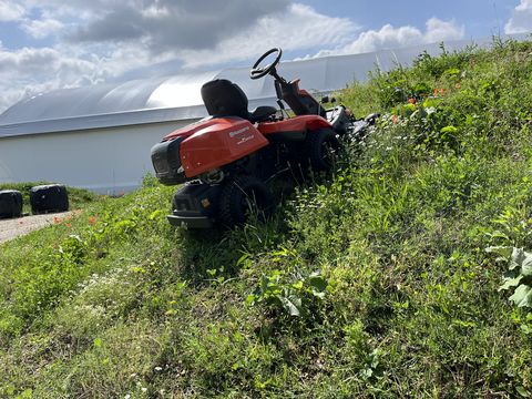 Husqvarna Rider 216TC AWD inkl. 103cm Mähdeck Sondereditio