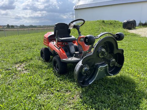 Husqvarna Rider 216TC AWD inkl. 103cm Mähdeck Sondereditio