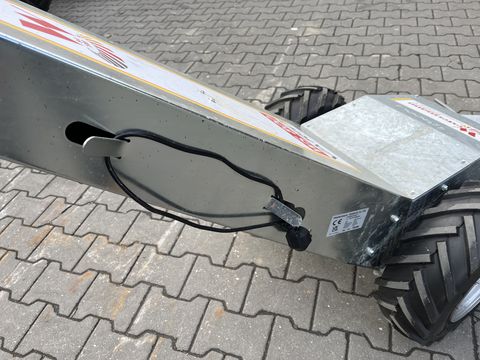 Westermann WS 800 Vario mit Futterschild