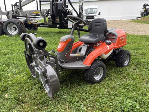 Husqvarna Rider 216TS AWD Servolenkung & Mähdeck 103cm