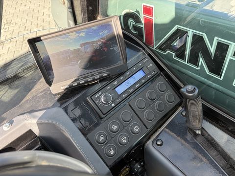 Giant 5048 mit Euroaufnahme
