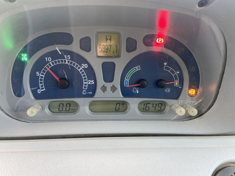 New Holland T6050 Elite