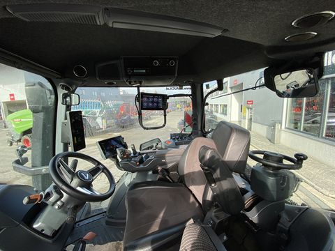 Valtra Q305  + RÜFA