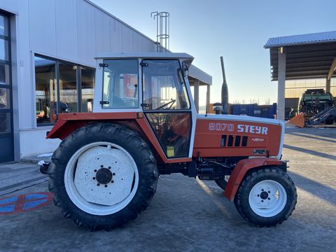 Steyr 8070