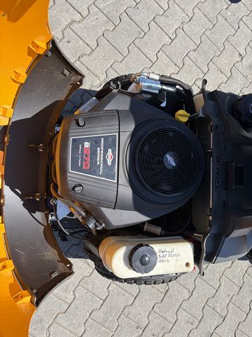 Stiga Park Pro 740IOX mit 125cm Mähdeck + V-Schild