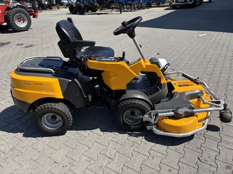 Stiga Park Pro 740IOX mit 125cm Mähdeck + V-Schild