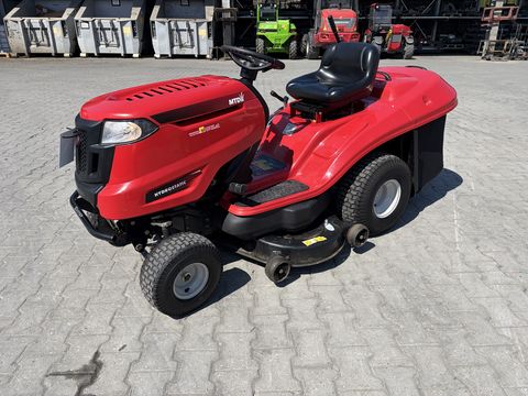 MTD 220/105H mit 22PS 2 Zylinder Motor