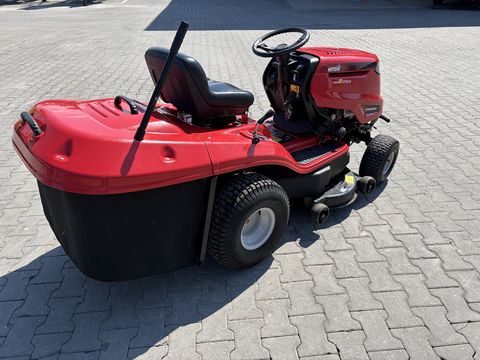 MTD 220/105H mit 22PS 2 Zylinder Motor